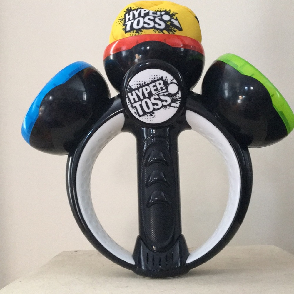 Hyper Toss electronic game